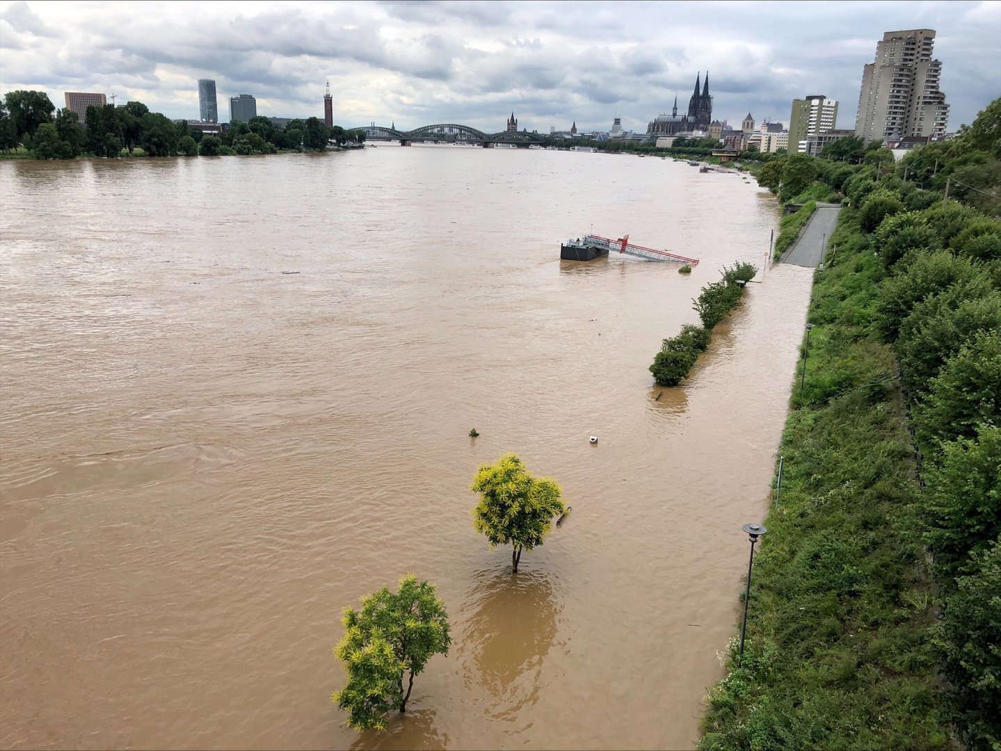 5ee7e9fa3235724243863f0e0e533b7095657e7b